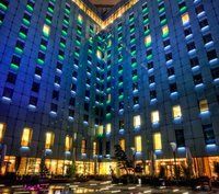 Hotel Kempinski, Bratislava – grafická iluminácia budovy - Obrázok 2